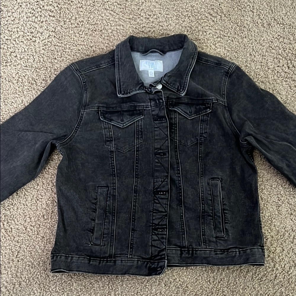 Time and Tru Black Jean Jacket Classic Cropped Design